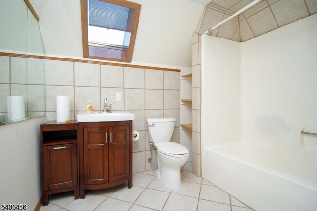 Foto del edificio - 172 S Morris St