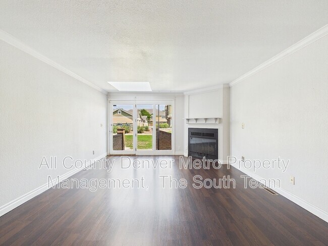 Building Photo - 11555 W 70th Pl