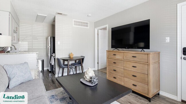 Foto del edificio - 6000 Randolph Blvd