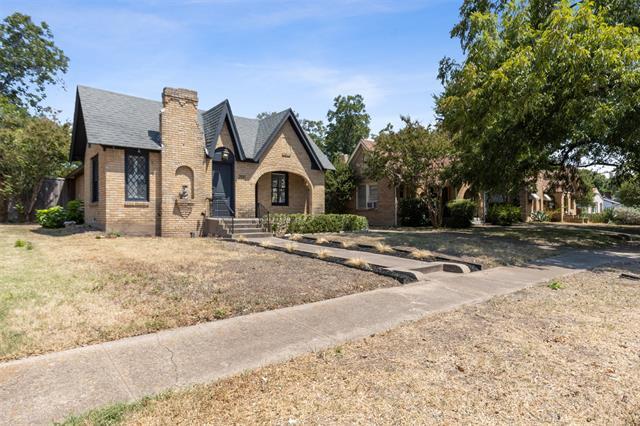 Building Photo - 2511 Burlington Blvd