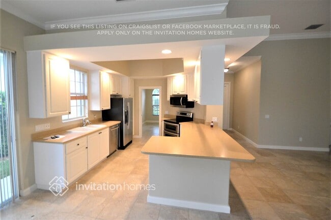 Foto del edificio - 8233 Pine Cay Rd