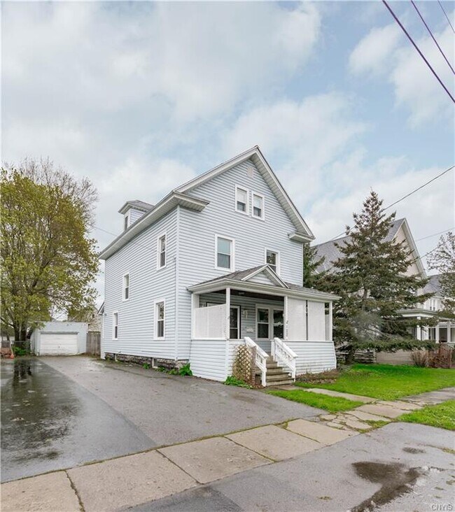 Building Photo - 122 Bowers Ave