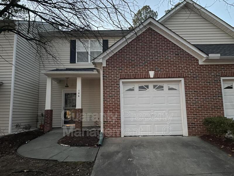 Photo - 106 Basset Hall Dr