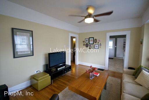 Building Photo - 5711 SE Reedway St