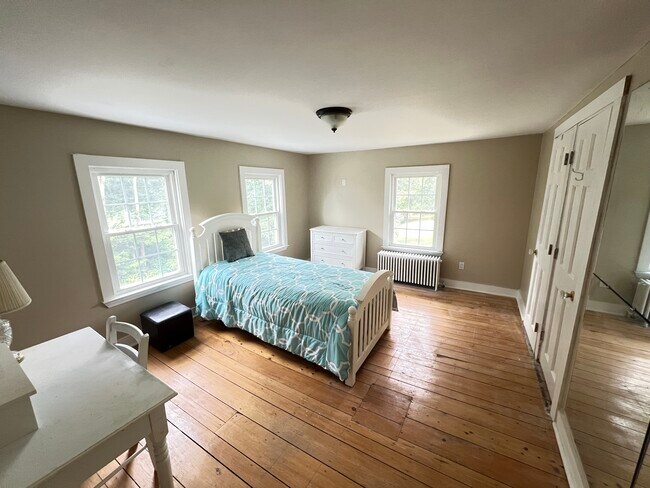 Foto del edificio - 1050 Clintonville Rd