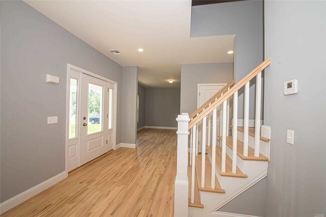 Foto del edificio - 50 S Cozine Rd