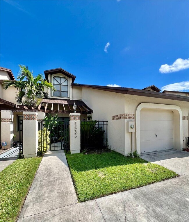 Foto del edificio - 13725 SW 100th Terrace