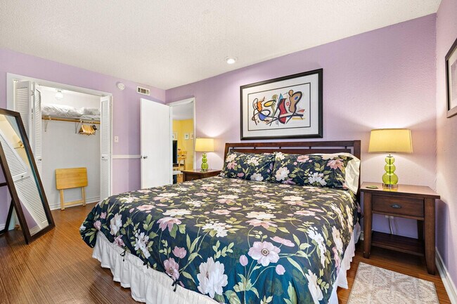 Foto del edificio - 2204 Trailside Dr