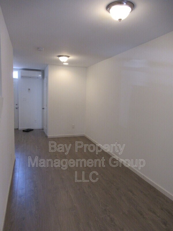 Foto del edificio - 606 Wyeth St