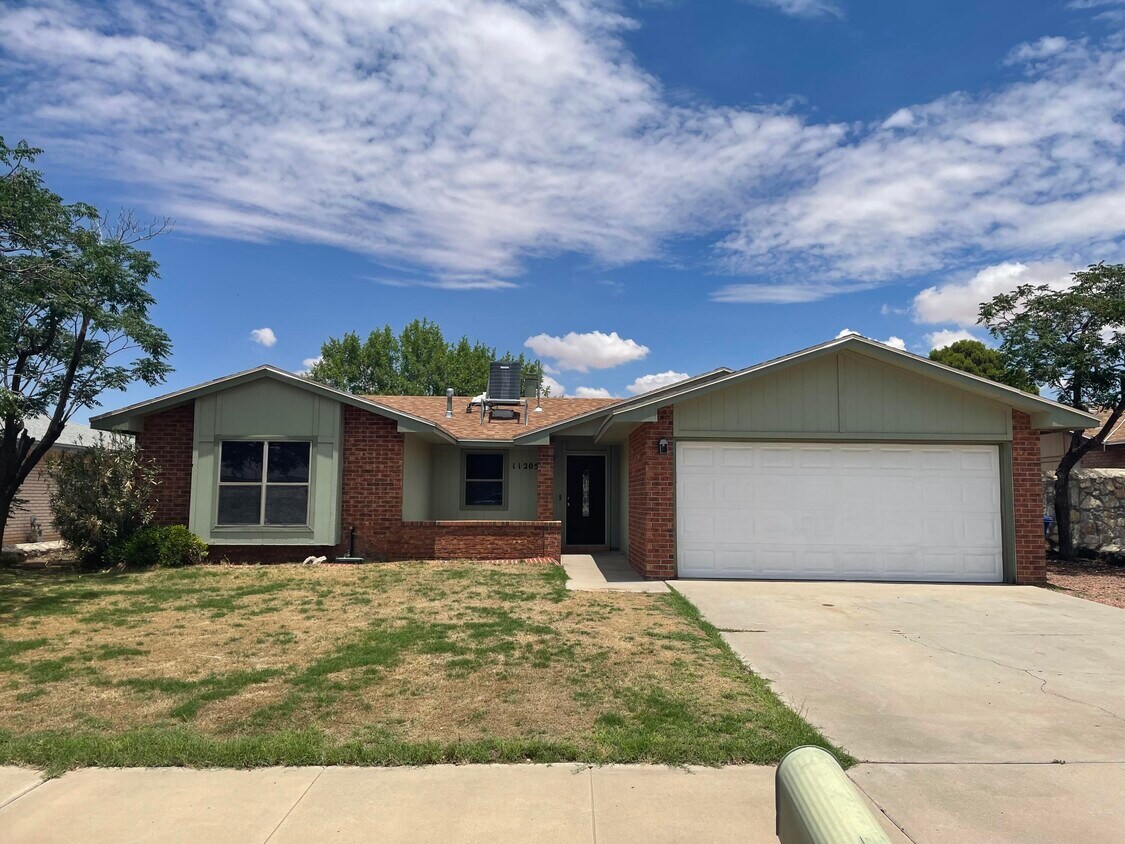 Foto principal - 11205 Red Hawk Ln