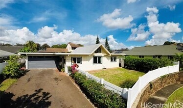 Building Photo - 94-155-155 Hokulele Pl