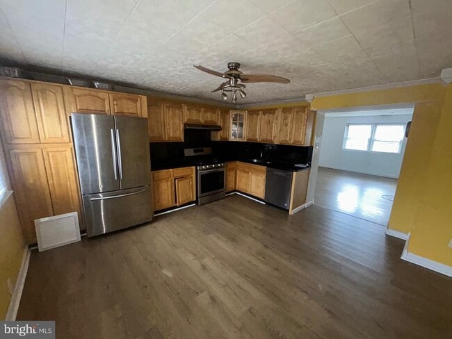 Foto del edificio - 4655 Benson St