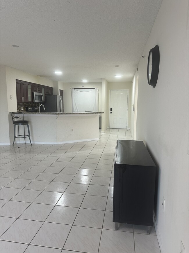 Foto del edificio - 2240 N Cypress Bend Dr