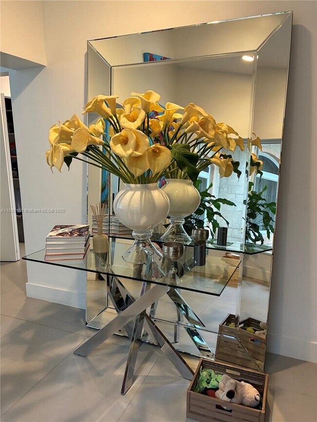 Foto del edificio - 323 Caribbean Rd