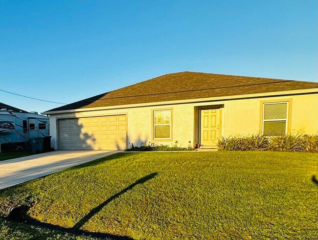 Foto del edificio - 2371 SW Chestnut Ln