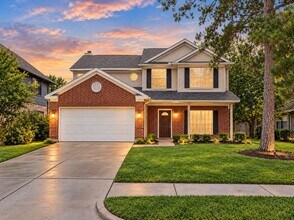 Building Photo - 15614 Hatfield Hollow Dr