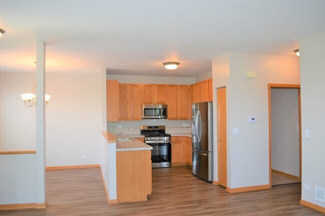 Building Photo - 2650 Loren Ct