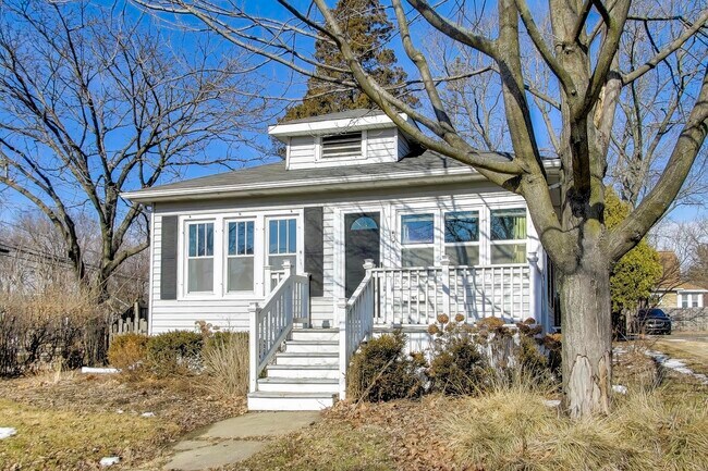 Foto del edificio - 440 W Main St