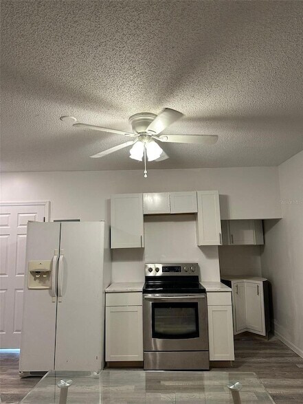 Foto del edificio - 611 Dunlin Ln
