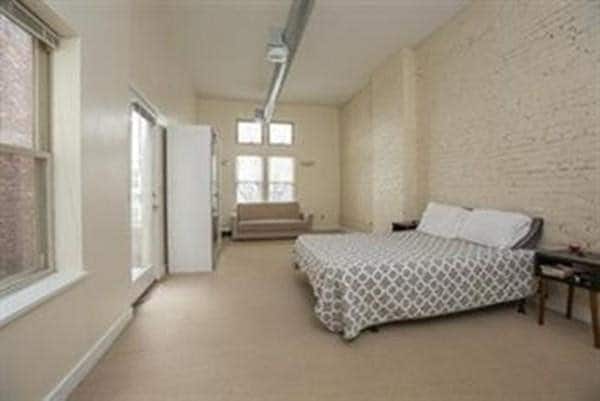 Foto del edificio - 296 Meridian St