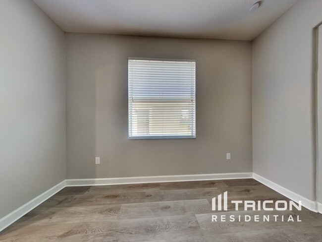 Building Photo - 11515 Peru Springs Pl