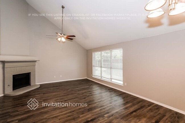 Building Photo - 801 Dayspring Dr