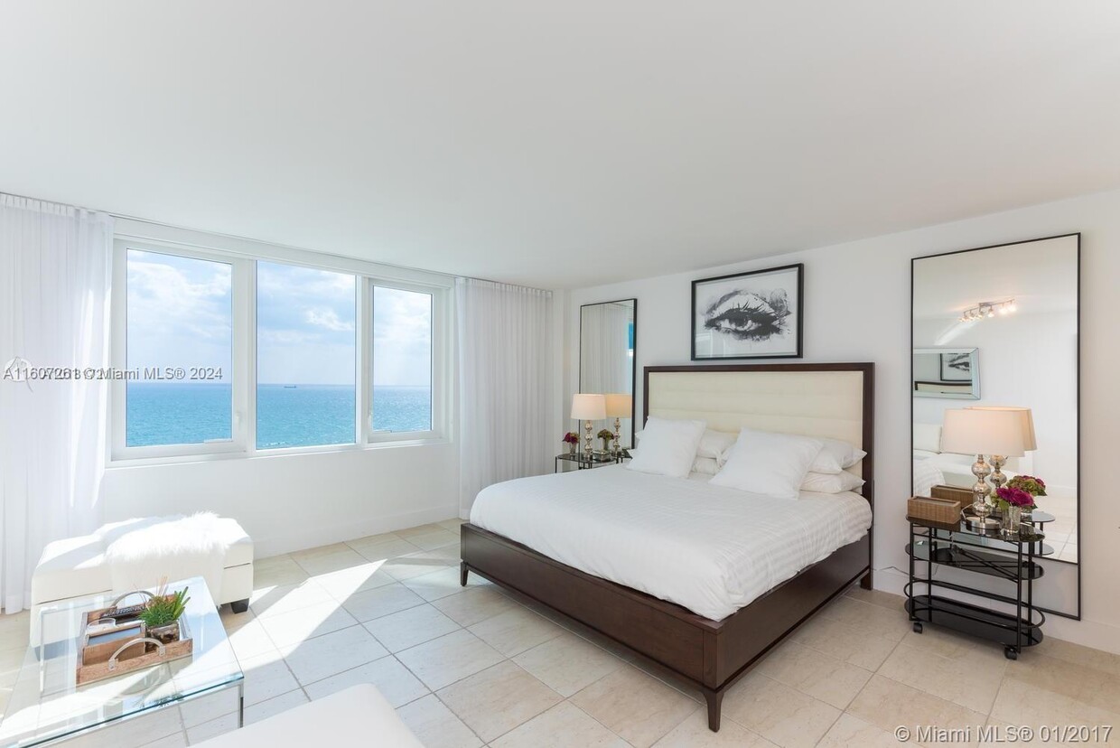 Foto principal - 2301 Collins Ave