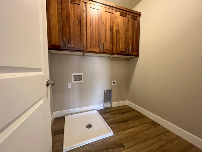 Building Photo - 1531 N 110 W