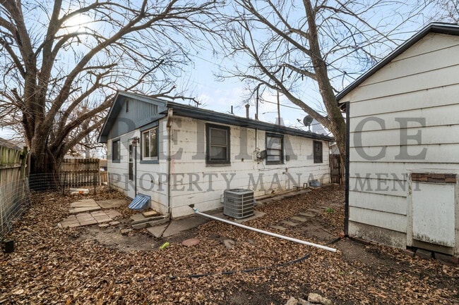 Foto del edificio - 2118 E 1st St N