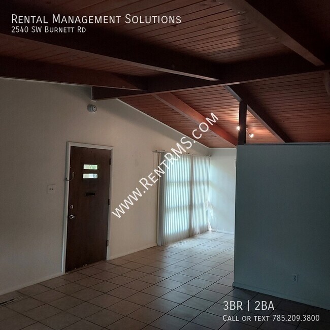 Foto del edificio - 2540 SW Burnett Rd
