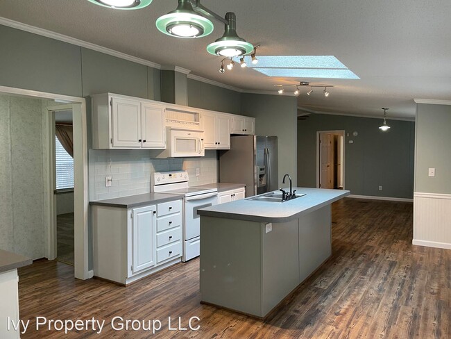 Foto del edificio - 3 br, 2 bath House - 1870 Highway 73