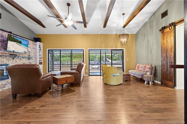 Foto del edificio - 10380 SE Jupiter Narrows Dr