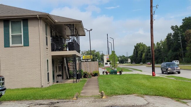 Building Photo - 15523 Aldine Westfield Rd