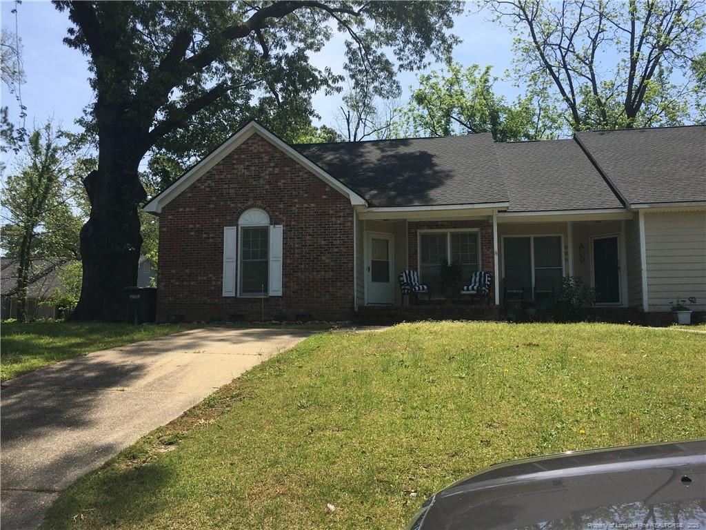 Primary Photo - 424 Georgetown Cir