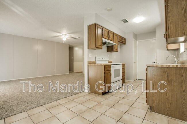 Foto del edificio - 1433 Virgie Joe Dr