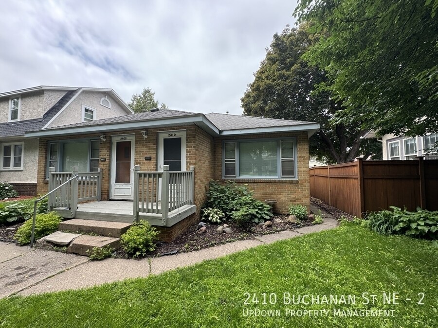 Primary Photo - 2410 Buchanan St NE