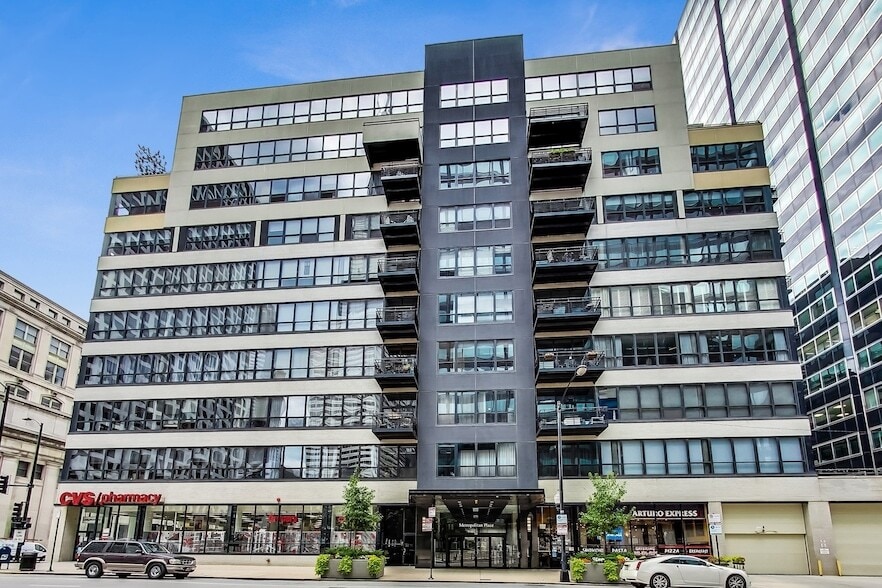 Primary Photo - 130 S Canal St