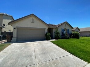 Building Photo - 5644 Gold Poppy Way