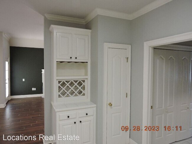 Building Photo - 3 br, 2 bath House - 1780 O'Brien