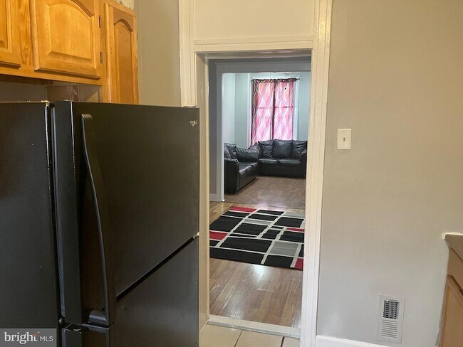 Foto del edificio - 2540 Aisquith St