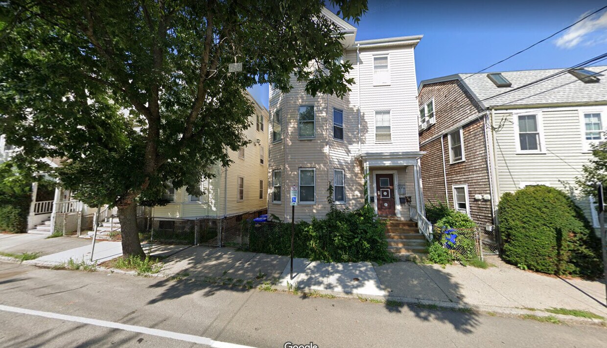 Foto principal - 240 Cypress St