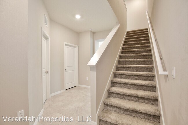 Foto del edificio - 3 br, 3 bath House - 5025 Caspian St