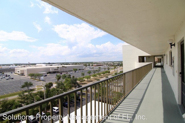 Building Photo - 250 S Sykes Creek Pkwy
