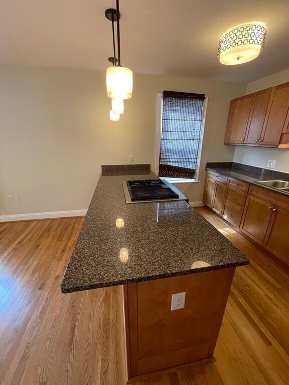 Building Photo - 360 Washington St