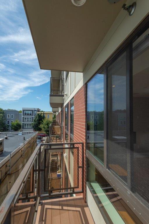 Building Photo - 309 D St