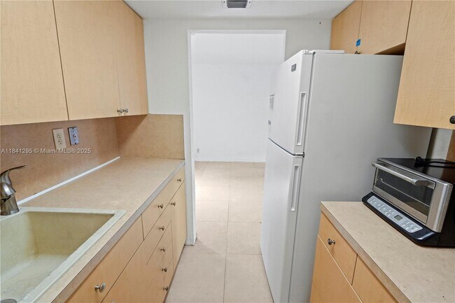 Foto del edificio - 2213 NW 55th Terrace