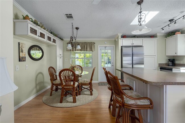 Foto del edificio - 8402 Princess Ct
