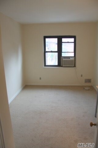 Foto del edificio - 73-33 198th St