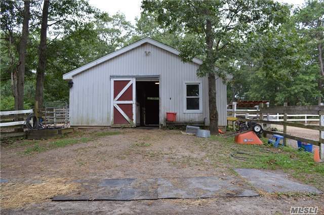 Building Photo - 123 Elizabeth Way