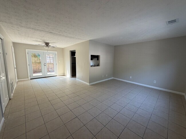 Foto del edificio - 2071 Lenoa Ln